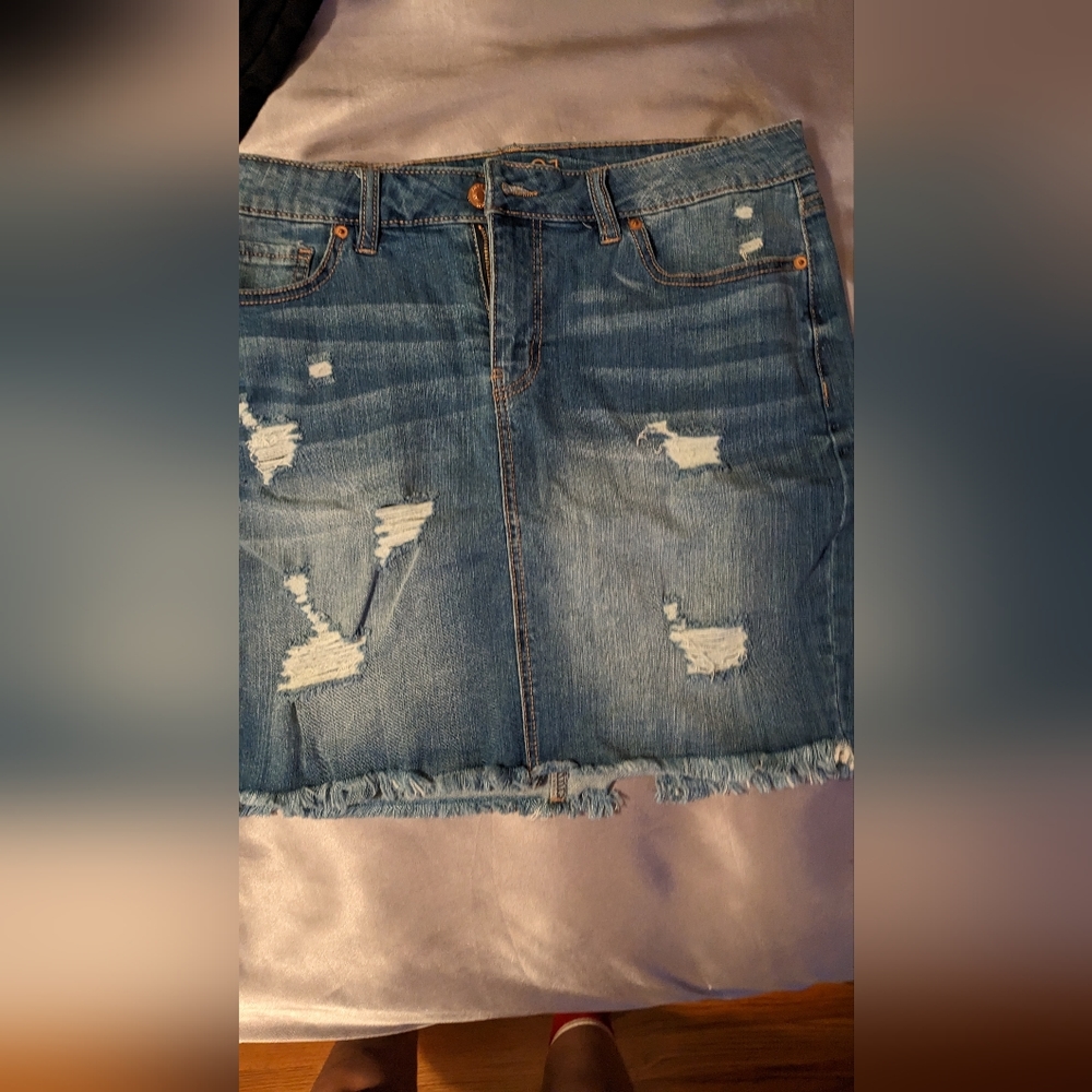 Ladies blue jean mini skirt.